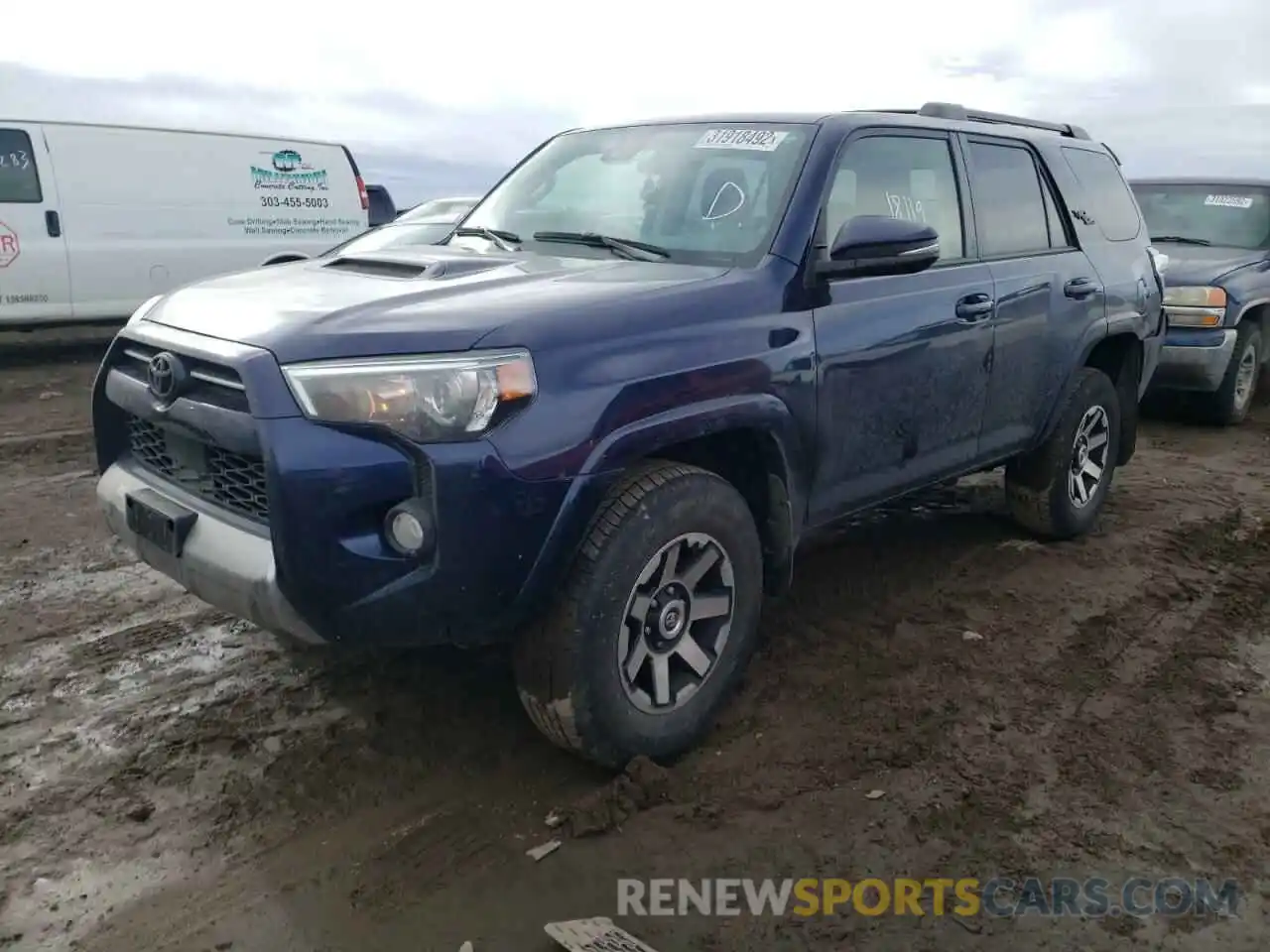 2 Photograph of a damaged car JTEBU5JR2L5805749 TOYOTA 4RUNNER 2020