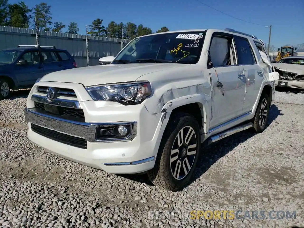 2 Photograph of a damaged car JTEBU5JR2L5807081 TOYOTA 4RUNNER 2020