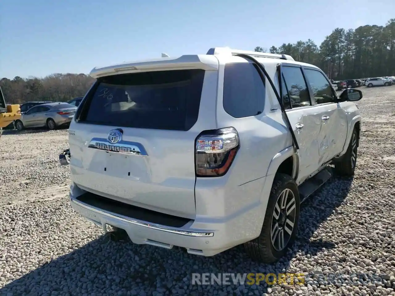 4 Photograph of a damaged car JTEBU5JR2L5807081 TOYOTA 4RUNNER 2020