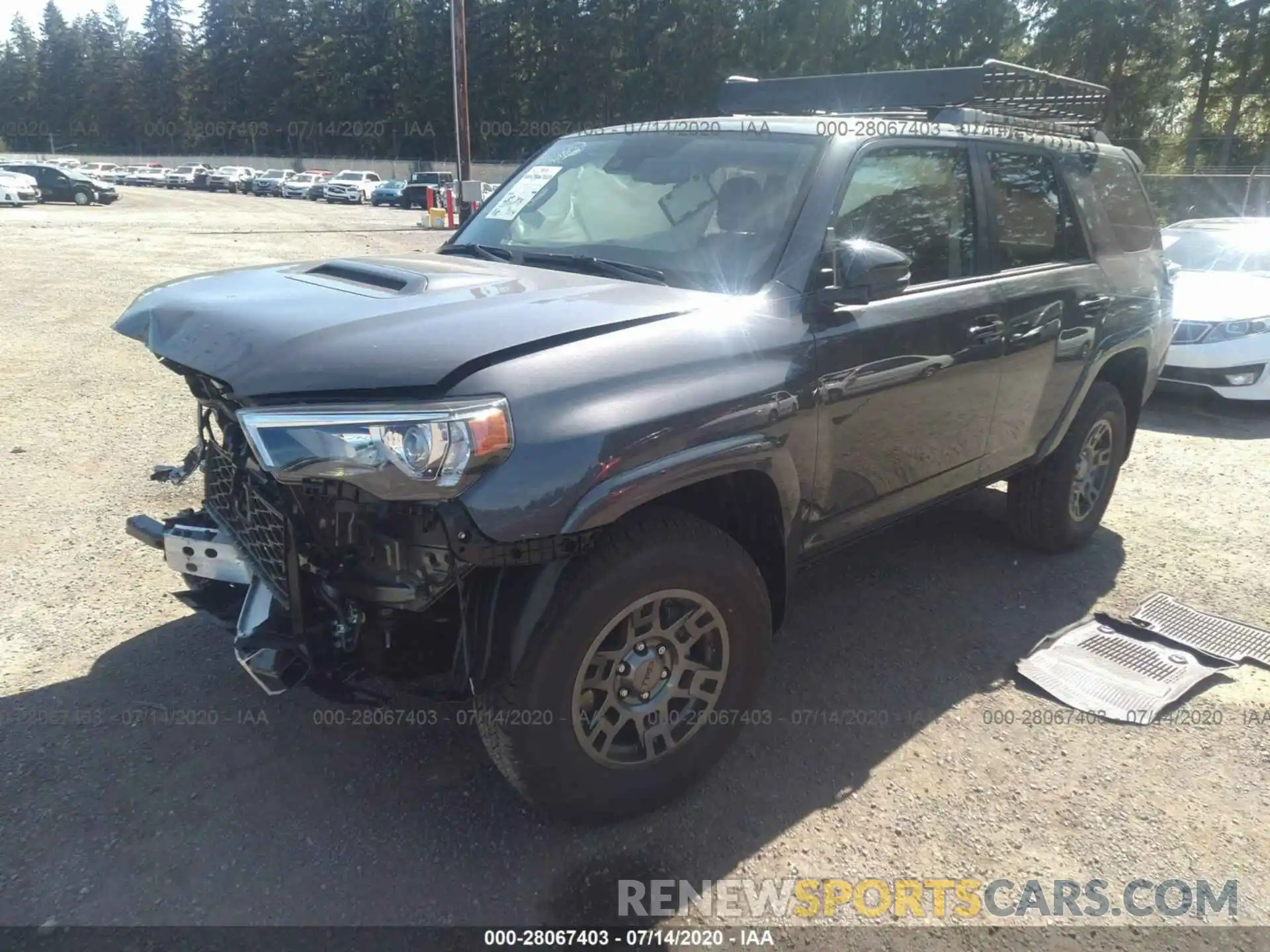 2 Фотография поврежденного автомобиля JTEBU5JR2L5808490 TOYOTA 4RUNNER 2020