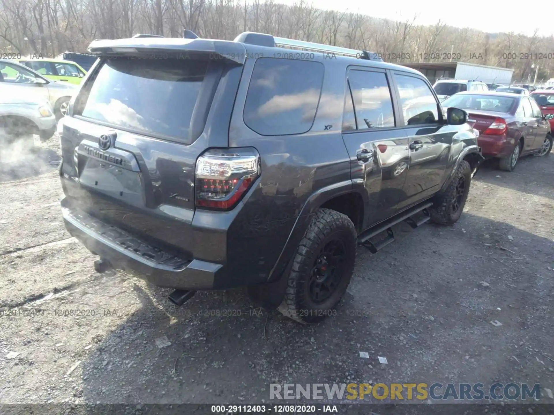 4 Фотография поврежденного автомобиля JTEBU5JR2L5809476 TOYOTA 4RUNNER 2020