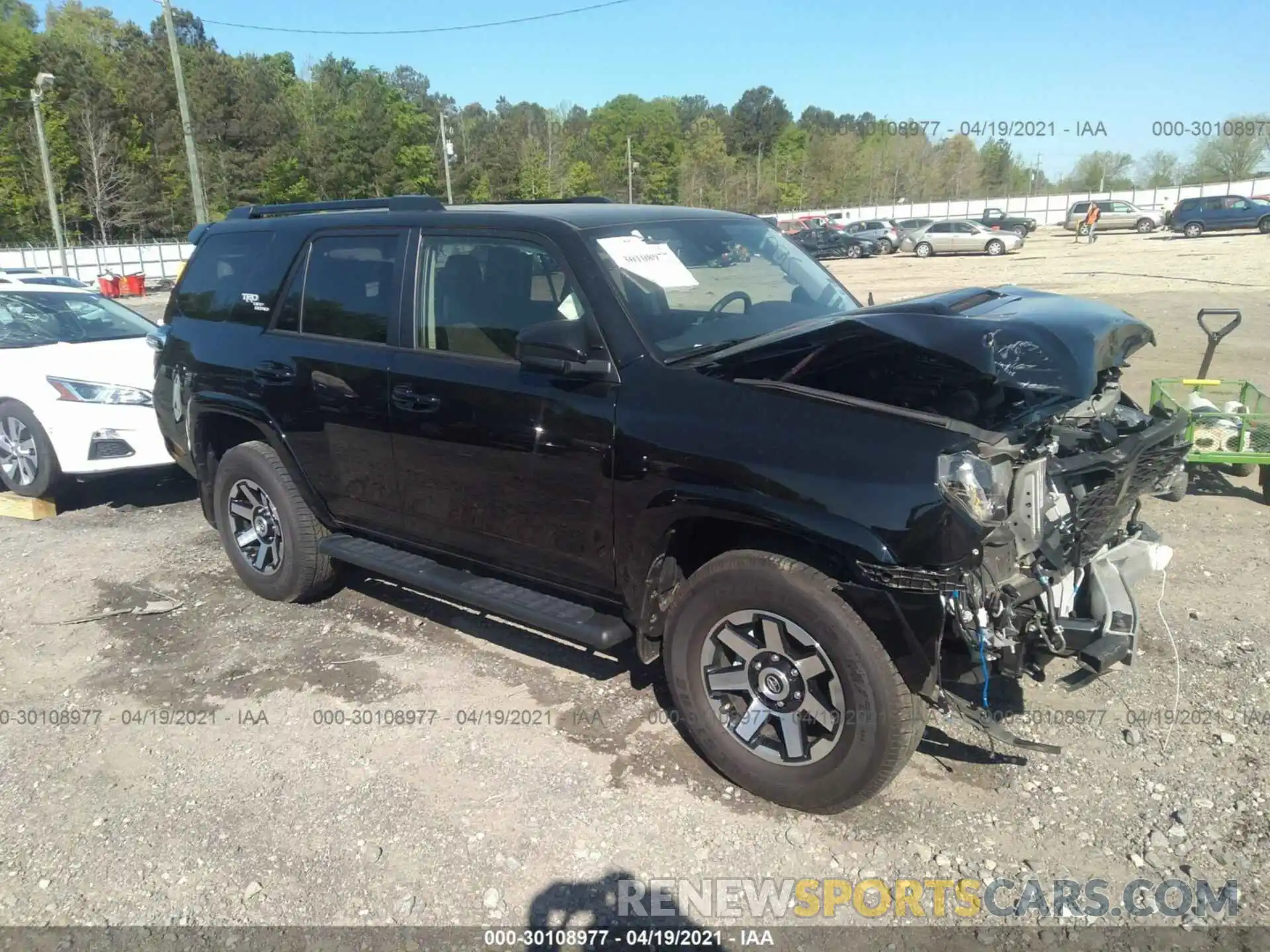 1 Photograph of a damaged car JTEBU5JR2L5818291 TOYOTA 4RUNNER 2020