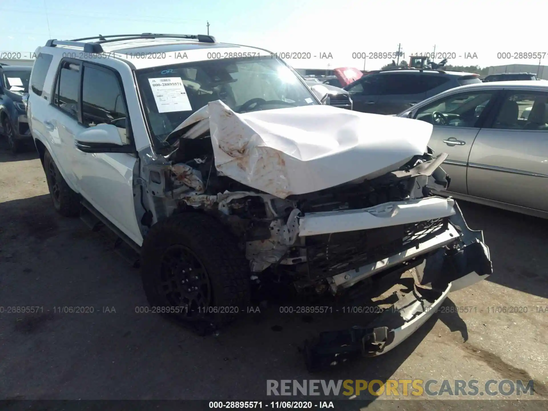 1 Photograph of a damaged car JTEBU5JR2L5819554 TOYOTA 4RUNNER 2020