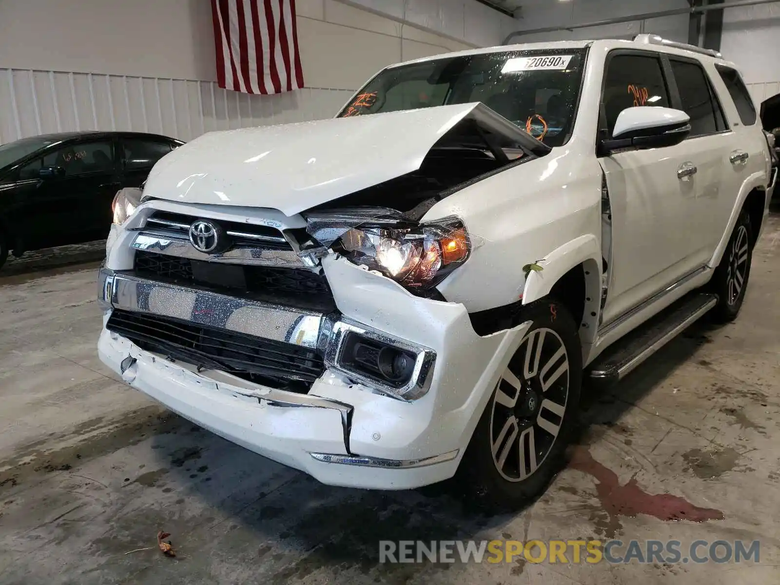 2 Photograph of a damaged car JTEBU5JR2L5821577 TOYOTA 4RUNNER 2020