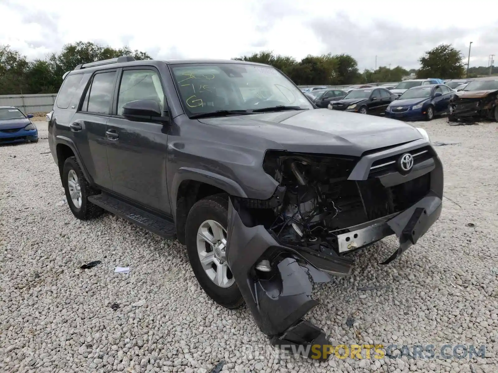 1 Photograph of a damaged car JTEBU5JR3L5737588 TOYOTA 4RUNNER 2020