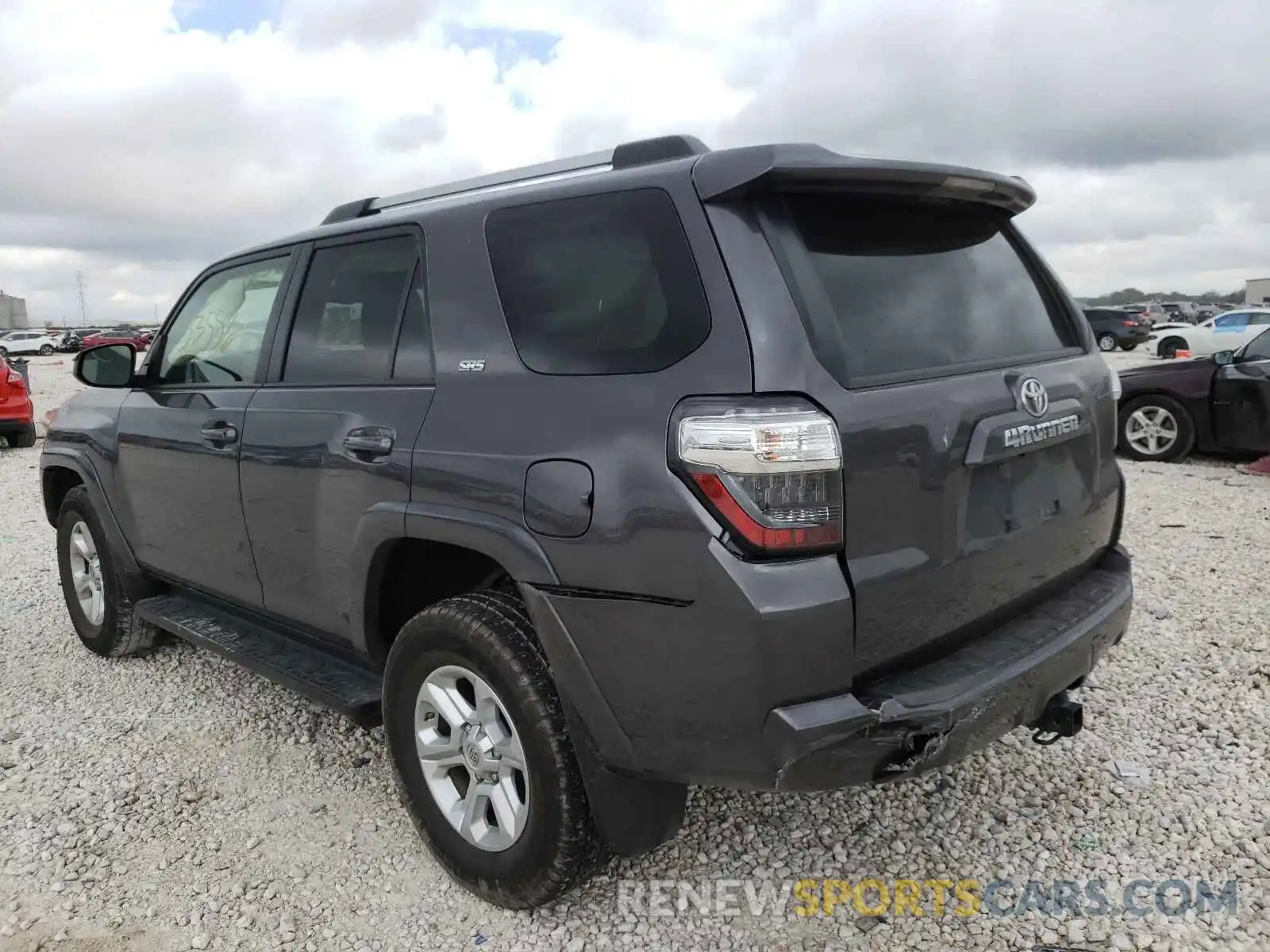 3 Photograph of a damaged car JTEBU5JR3L5737588 TOYOTA 4RUNNER 2020