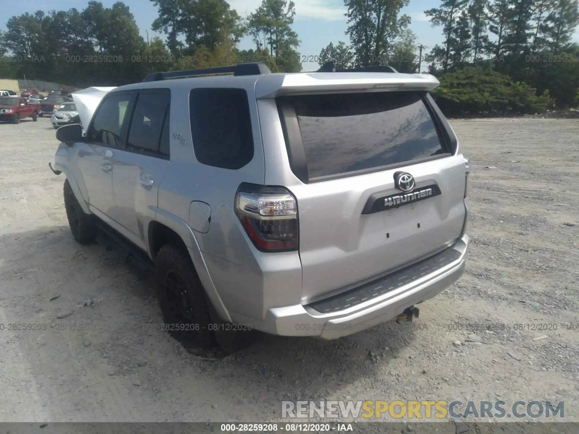 3 Фотография поврежденного автомобиля JTEBU5JR3L5738613 TOYOTA 4RUNNER 2020