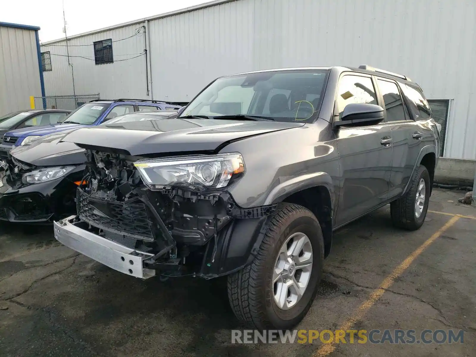 2 Photograph of a damaged car JTEBU5JR3L5738790 TOYOTA 4RUNNER 2020