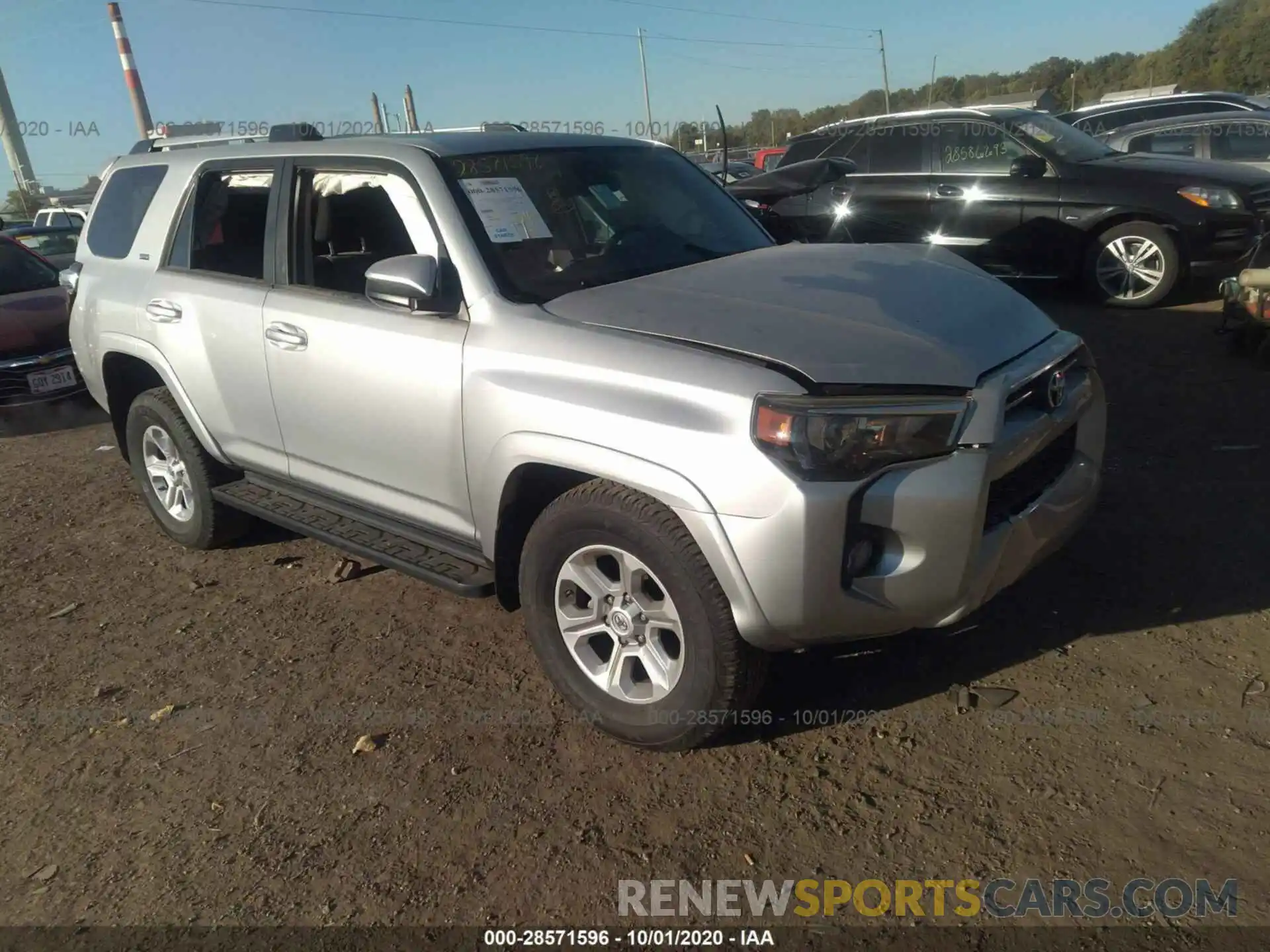 1 Photograph of a damaged car JTEBU5JR3L5758344 TOYOTA 4RUNNER 2020