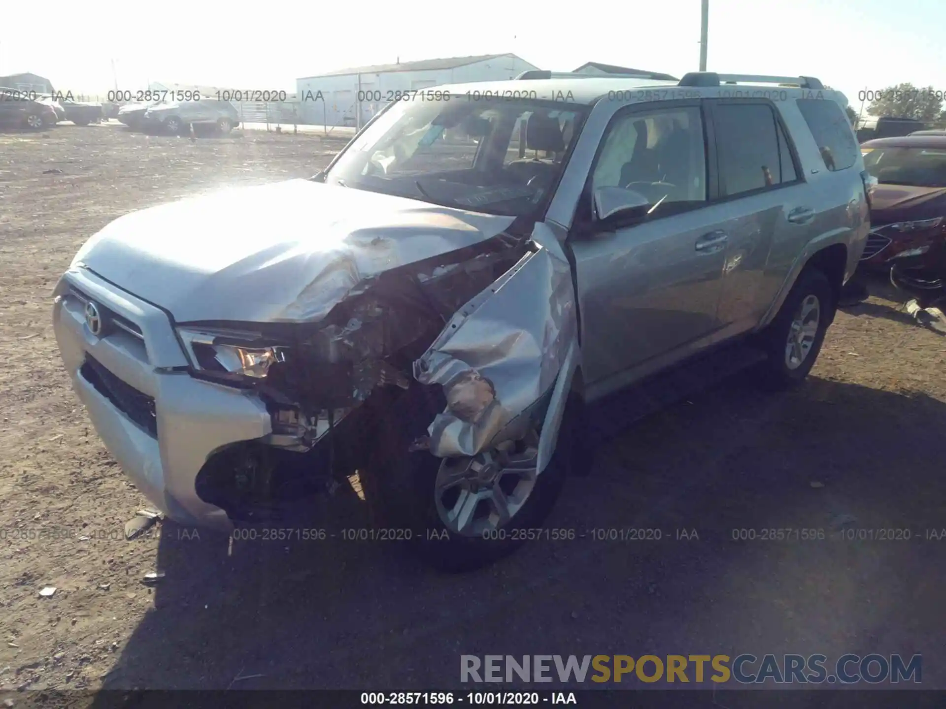 2 Photograph of a damaged car JTEBU5JR3L5758344 TOYOTA 4RUNNER 2020