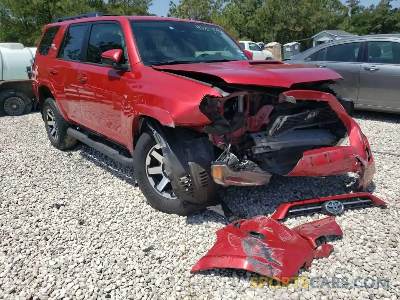 1 Photograph of a damaged car JTEBU5JR3L5761583 TOYOTA 4RUNNER 2020