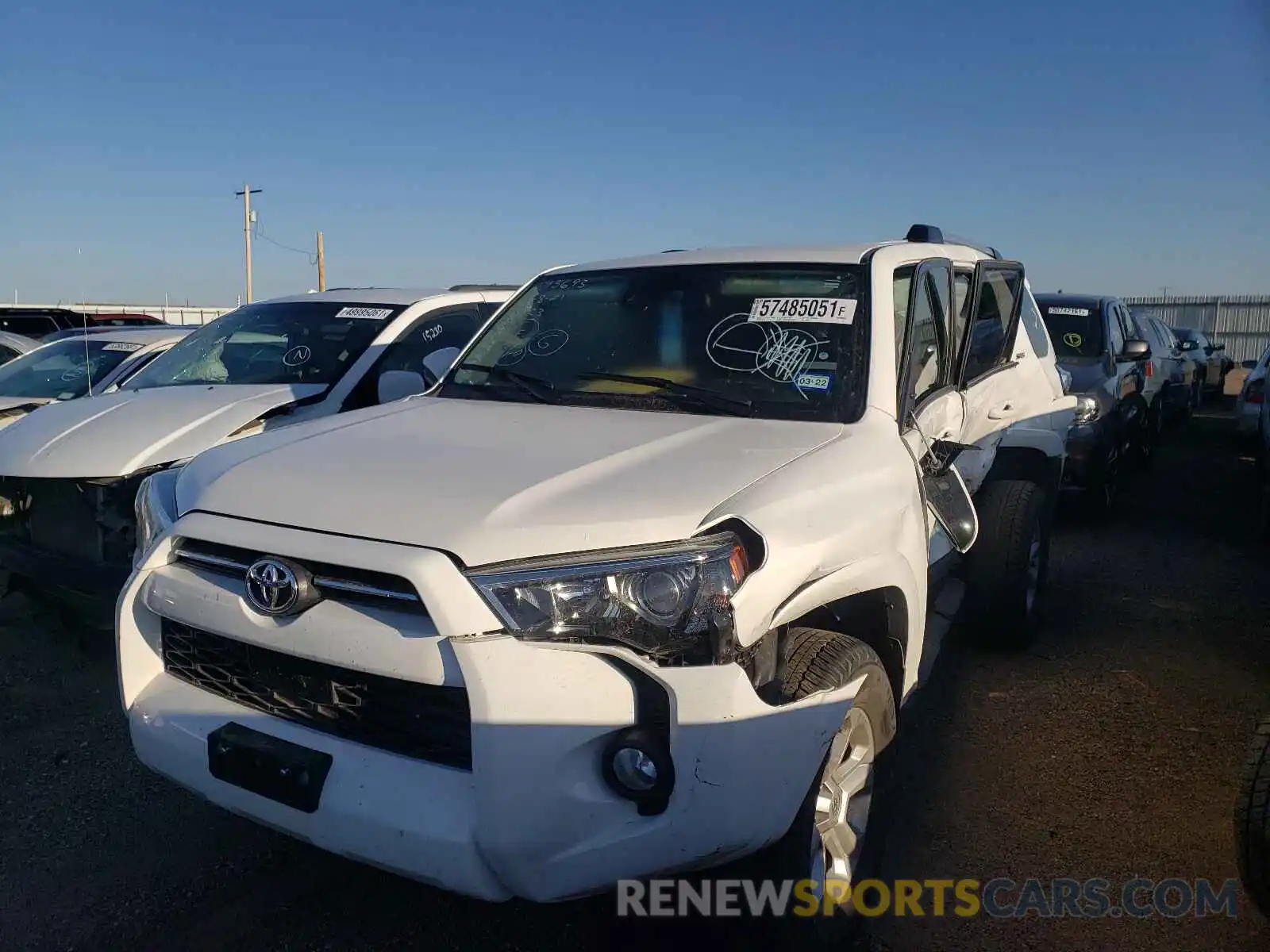 2 Photograph of a damaged car JTEBU5JR3L5765911 TOYOTA 4RUNNER 2020