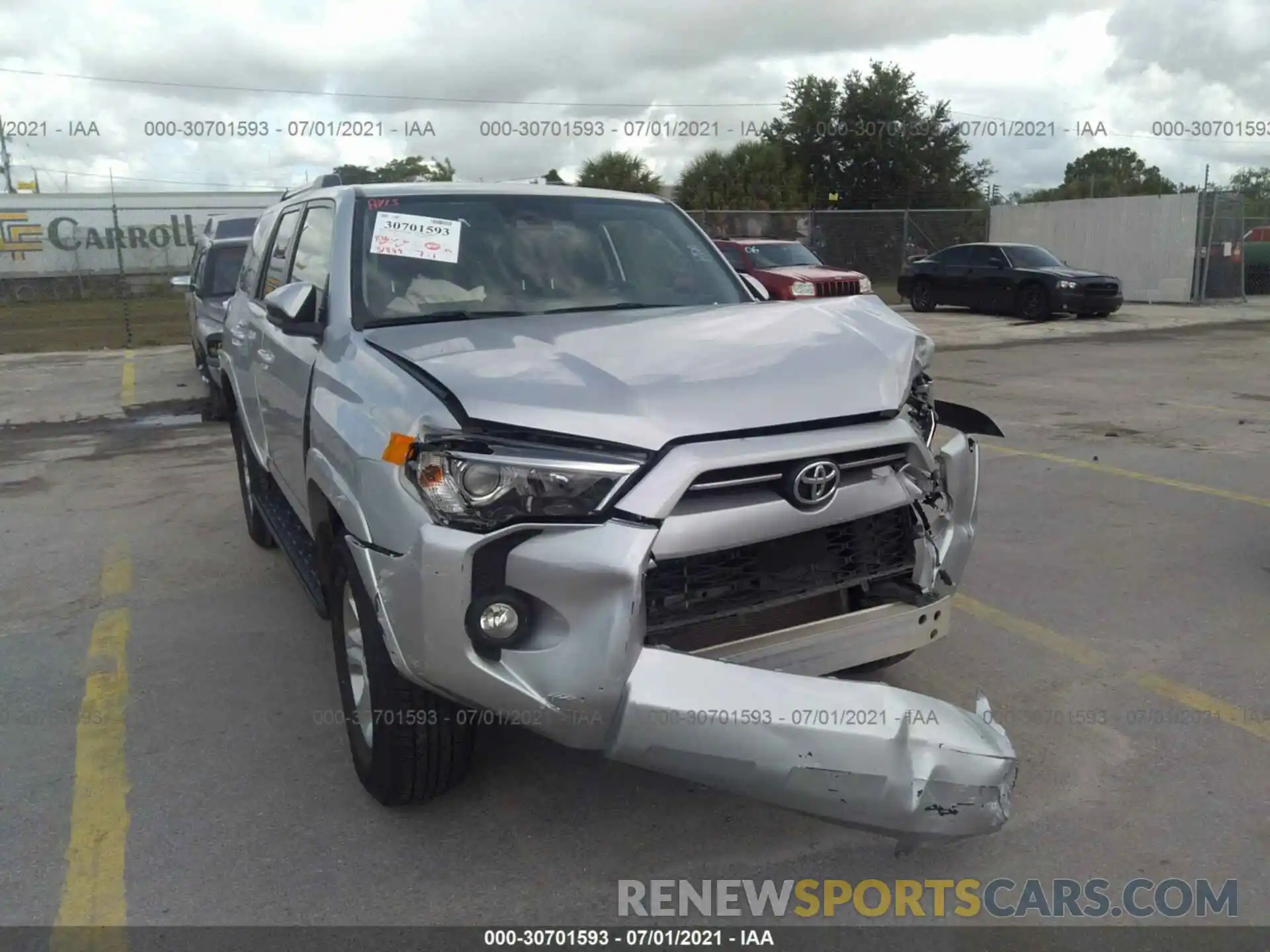 6 Photograph of a damaged car JTEBU5JR3L5768209 TOYOTA 4RUNNER 2020