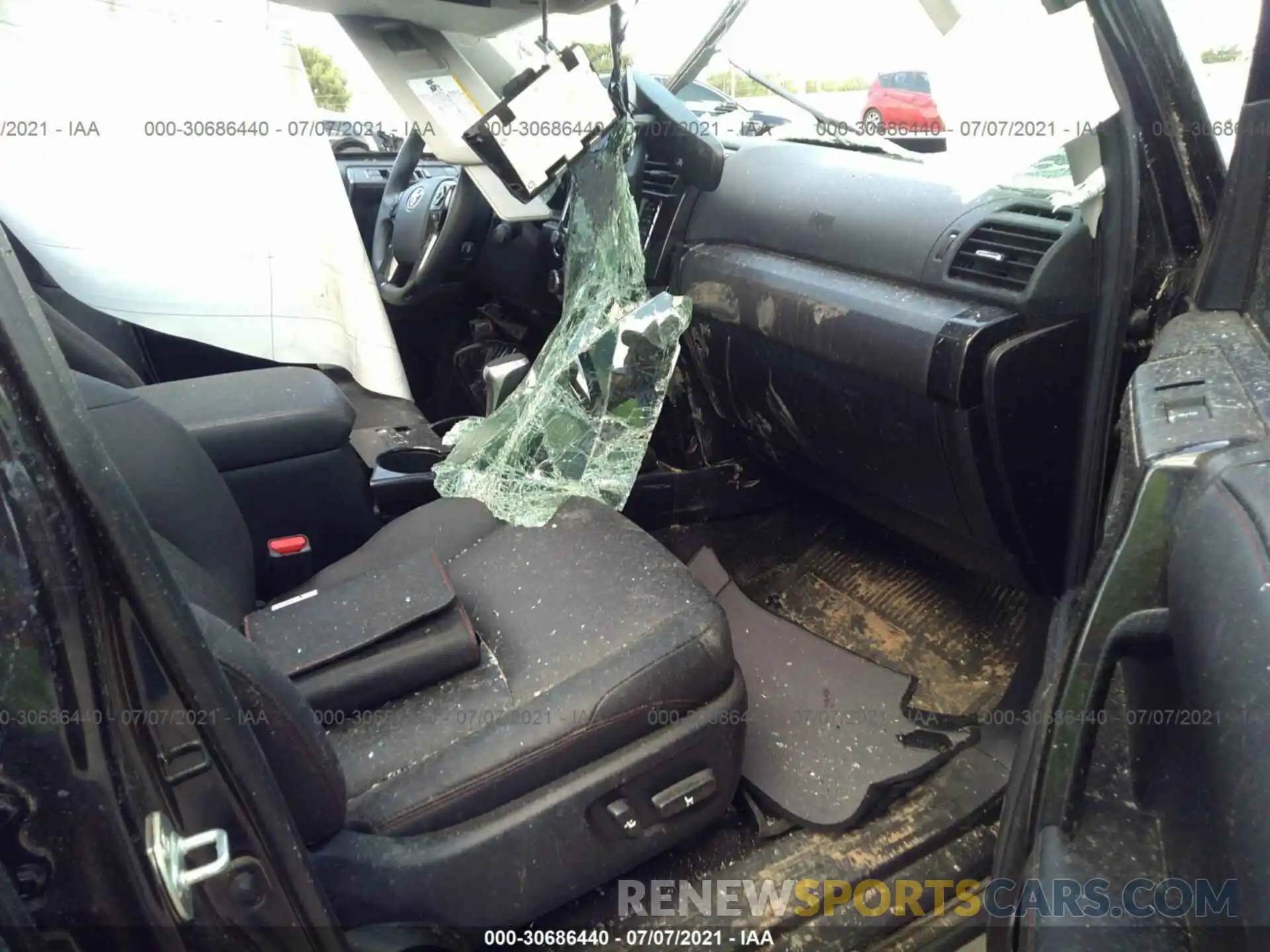 5 Photograph of a damaged car JTEBU5JR3L5781414 TOYOTA 4RUNNER 2020