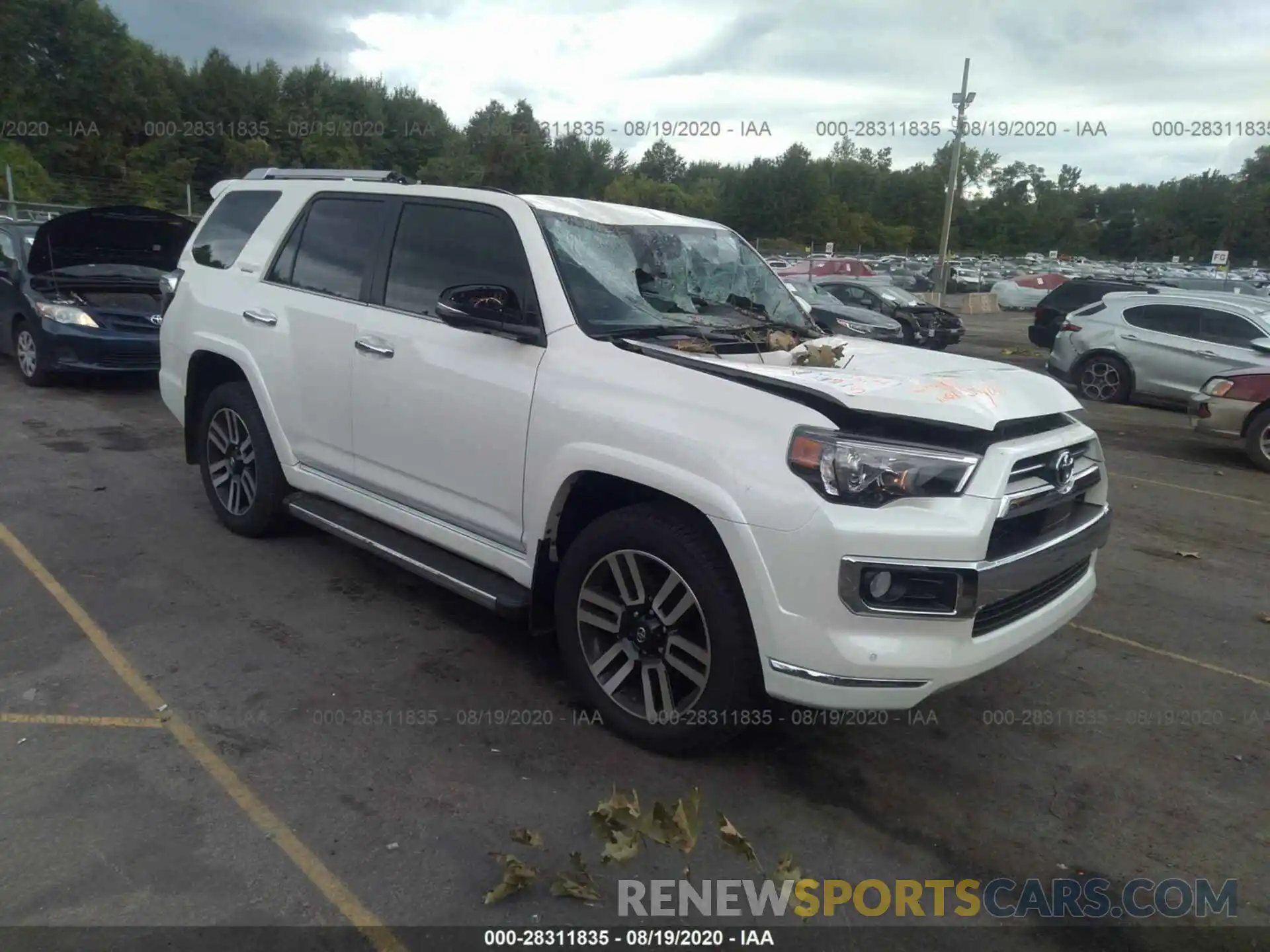 1 Фотография поврежденного автомобиля JTEBU5JR3L5785673 TOYOTA 4RUNNER 2020