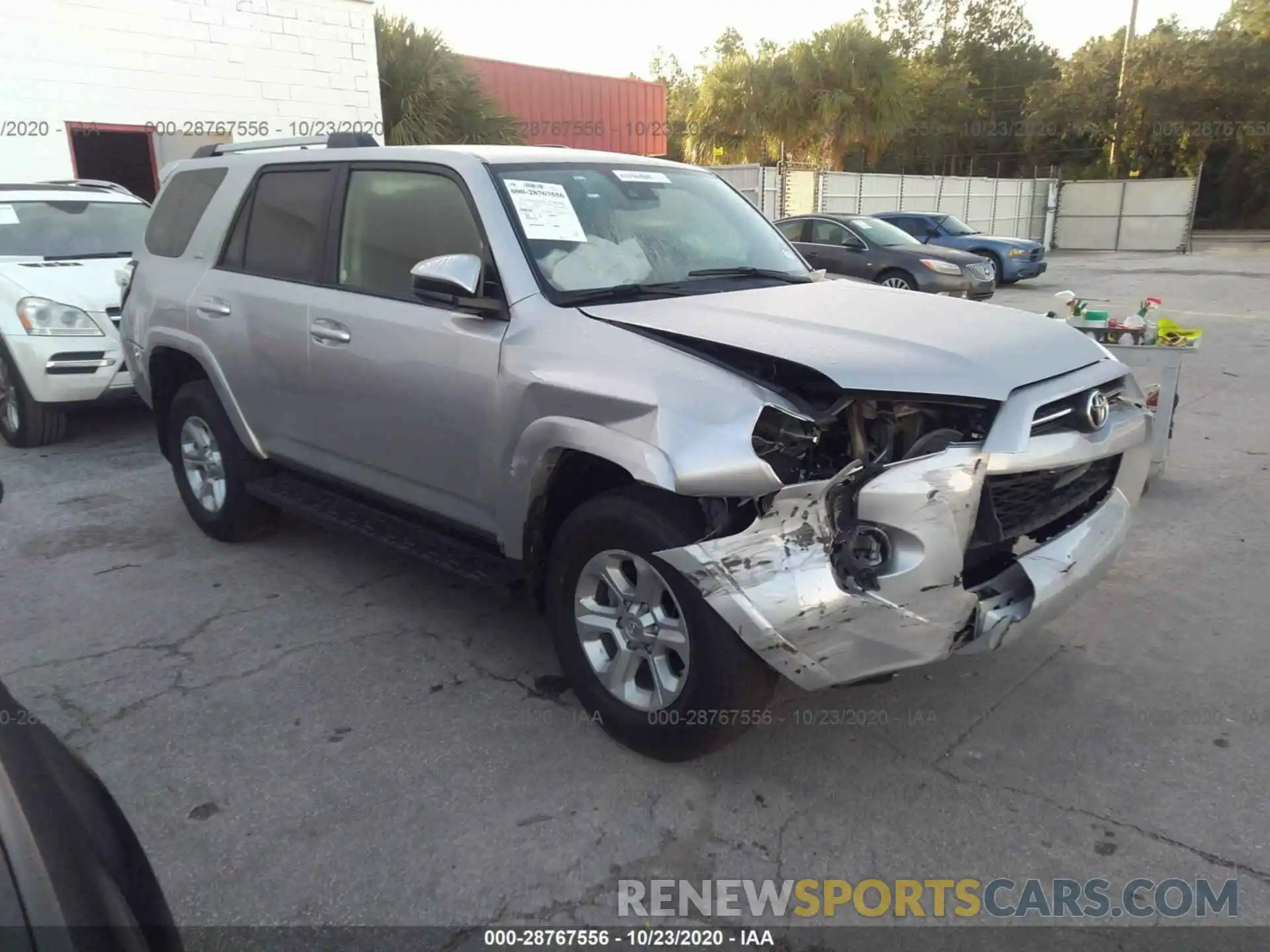 1 Photograph of a damaged car JTEBU5JR3L5785902 TOYOTA 4RUNNER 2020