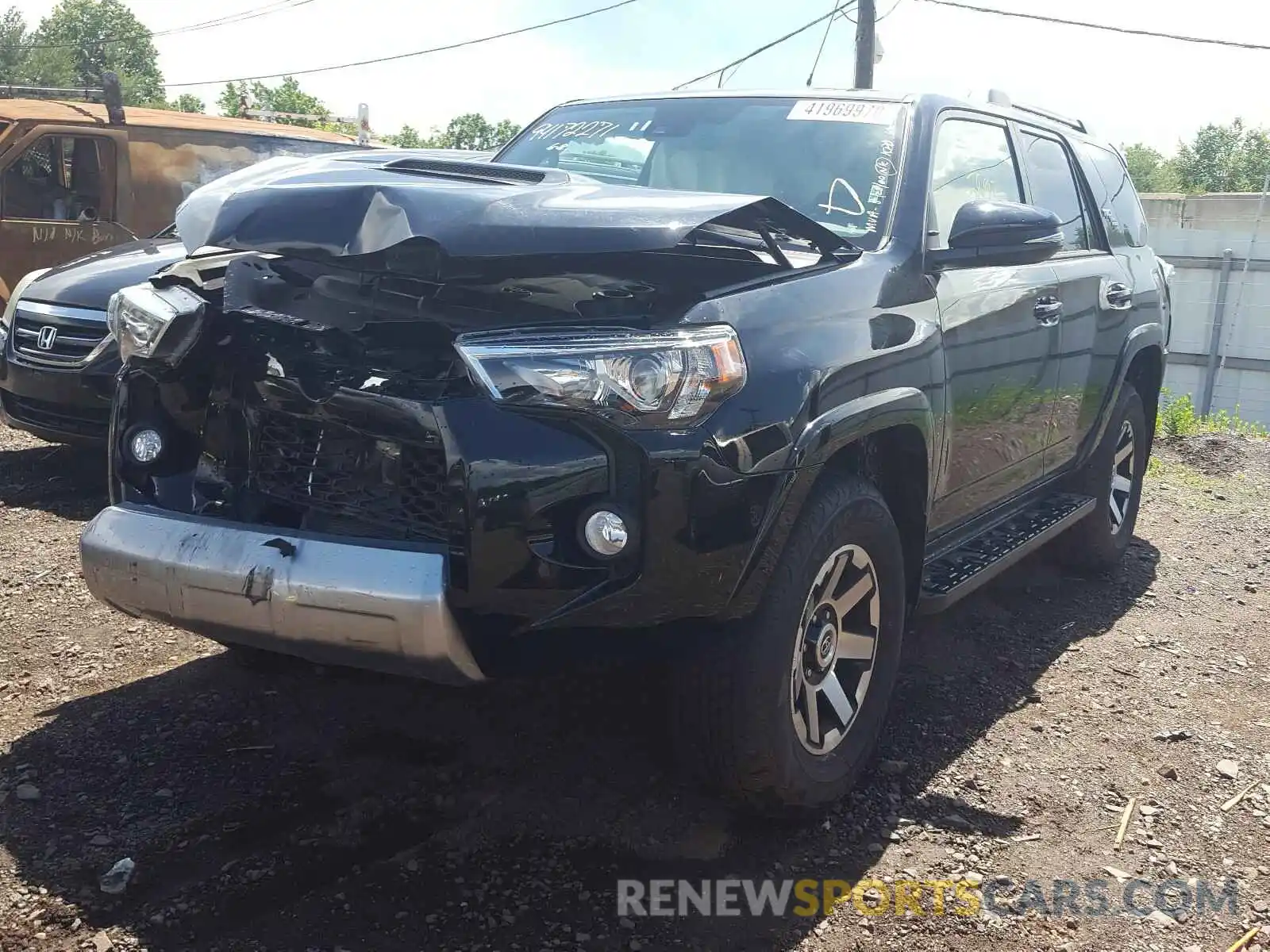 2 Photograph of a damaged car JTEBU5JR3L5792221 TOYOTA 4RUNNER 2020