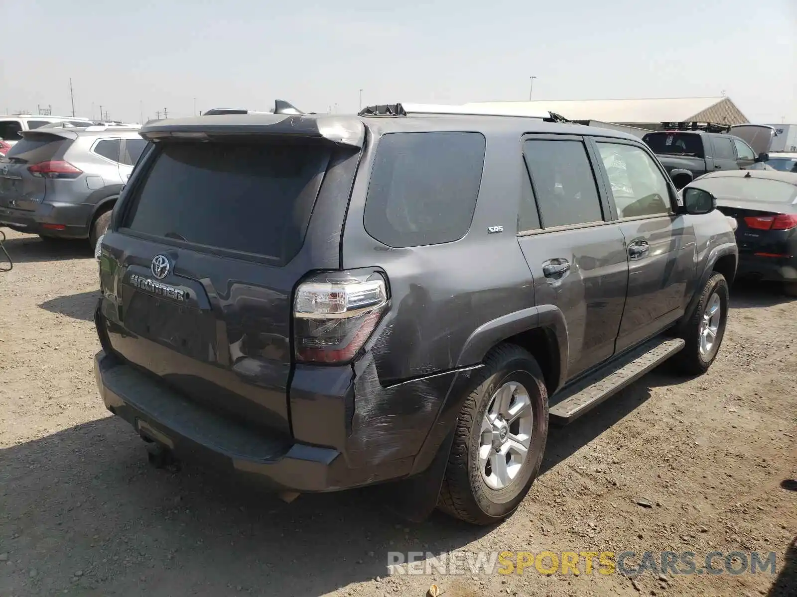 4 Фотография поврежденного автомобиля JTEBU5JR3L5792610 TOYOTA 4RUNNER 2020