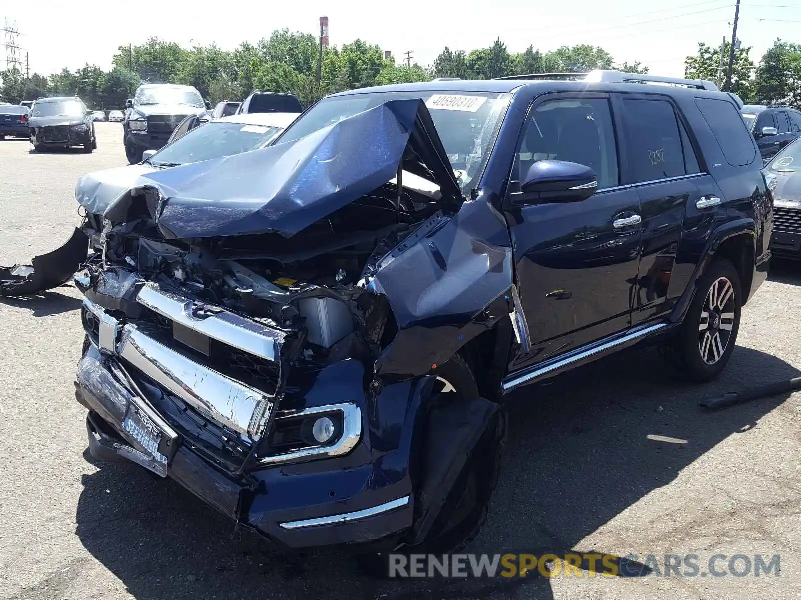 2 Photograph of a damaged car JTEBU5JR3L5793191 TOYOTA 4RUNNER 2020