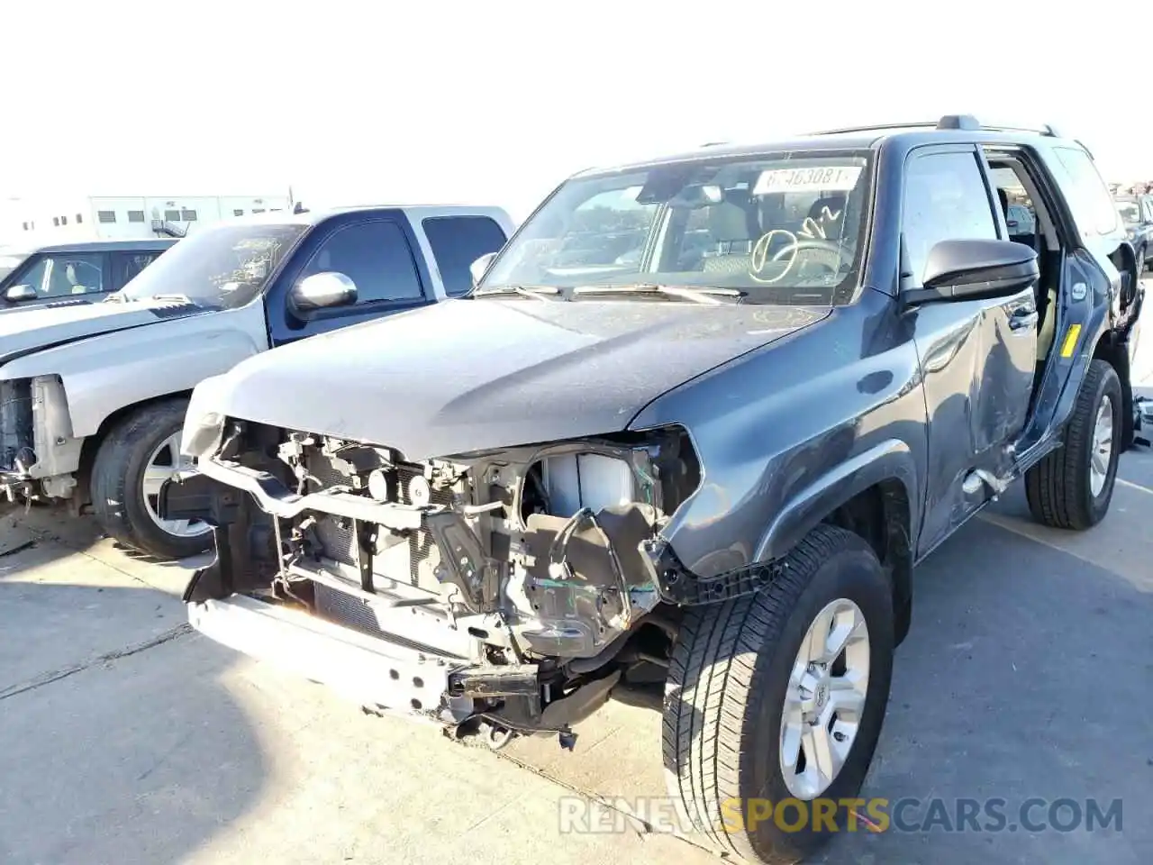 2 Photograph of a damaged car JTEBU5JR3L5802665 TOYOTA 4RUNNER 2020