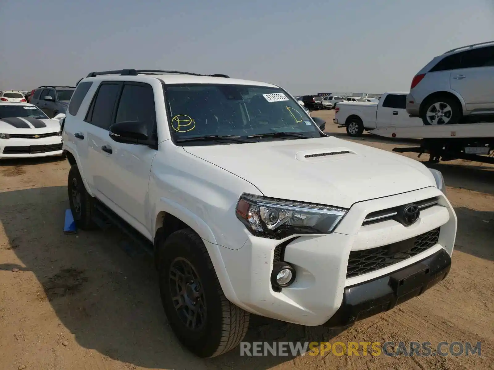 1 Фотография поврежденного автомобиля JTEBU5JR3L5806893 TOYOTA 4RUNNER 2020