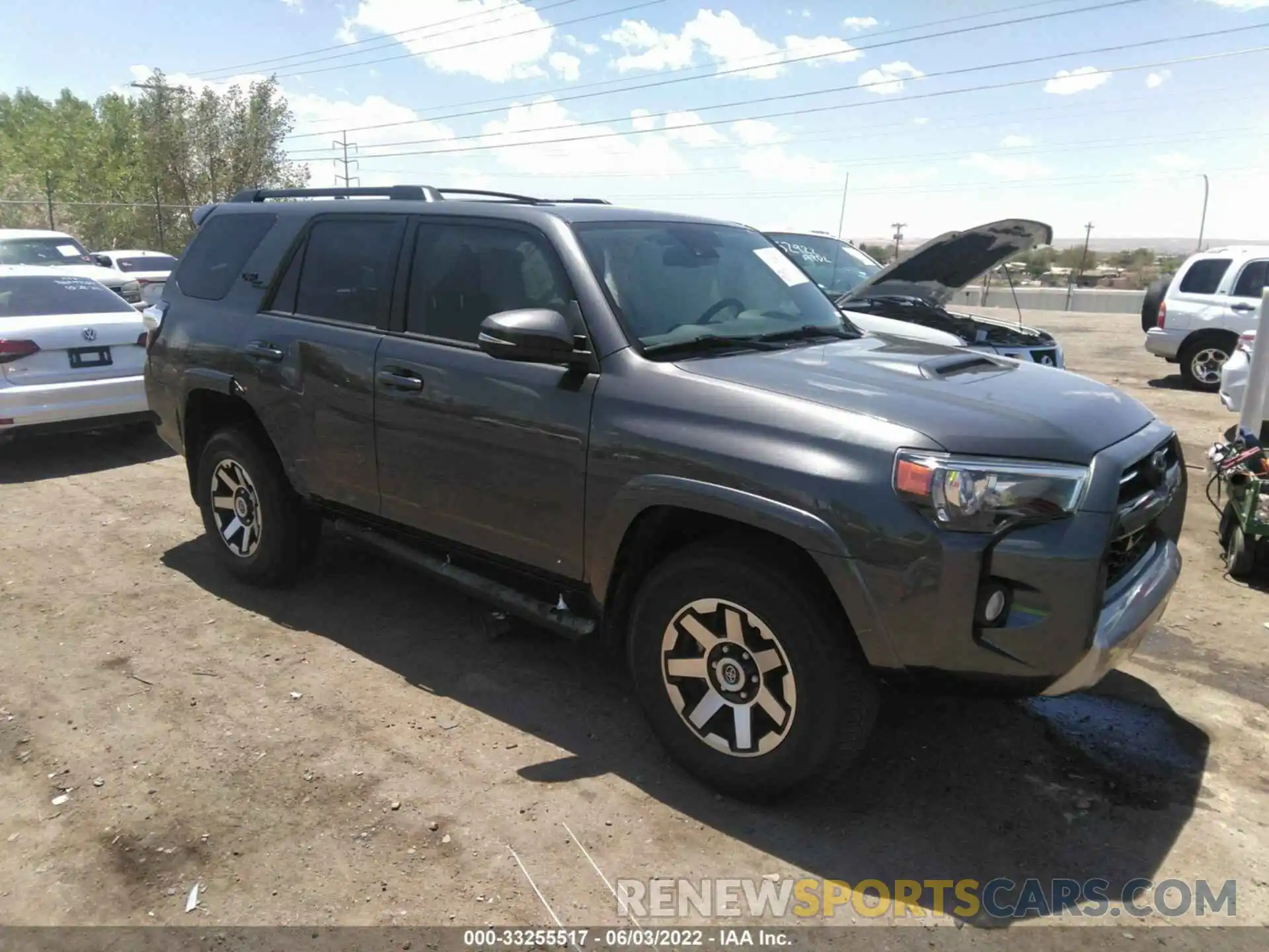 1 Photograph of a damaged car JTEBU5JR3L5812998 TOYOTA 4RUNNER 2020