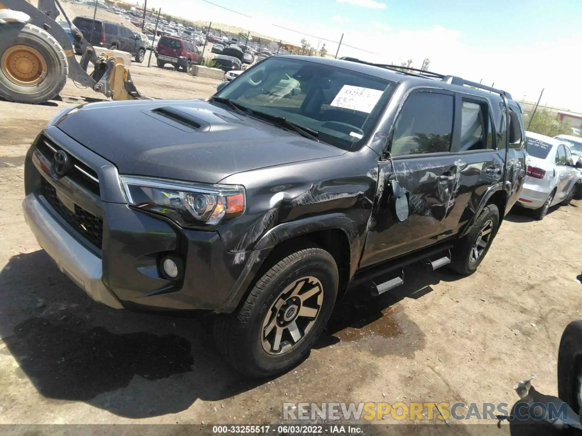 2 Photograph of a damaged car JTEBU5JR3L5812998 TOYOTA 4RUNNER 2020