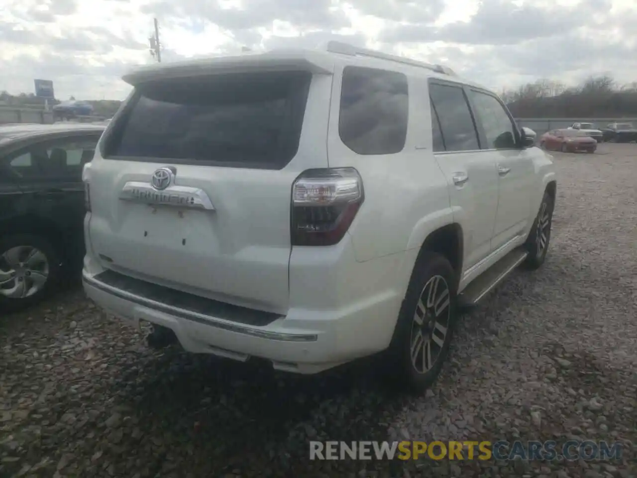 4 Фотография поврежденного автомобиля JTEBU5JR3L5817215 TOYOTA 4RUNNER 2020