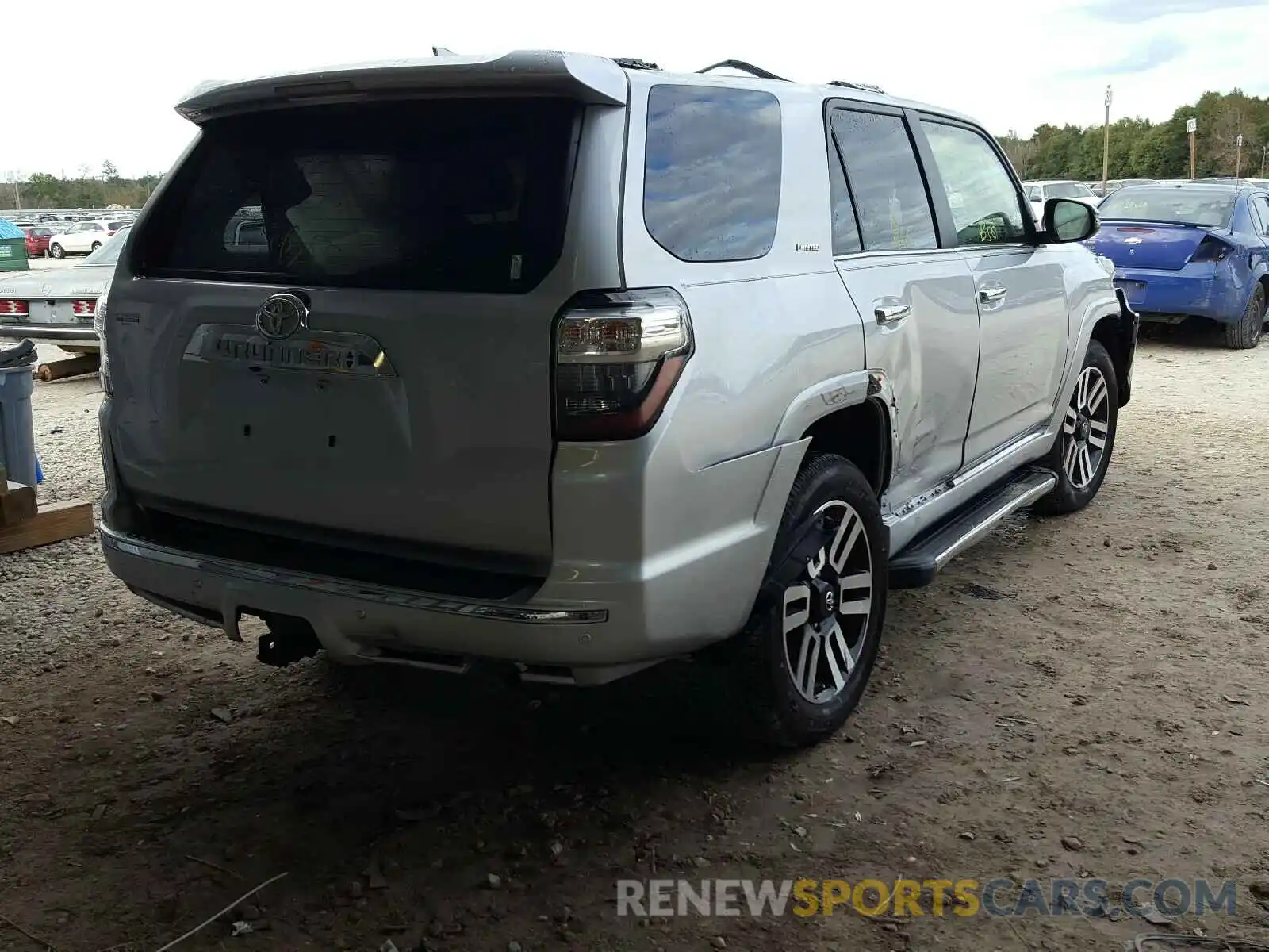 4 Photograph of a damaged car JTEBU5JR3L5819143 TOYOTA 4RUNNER 2020