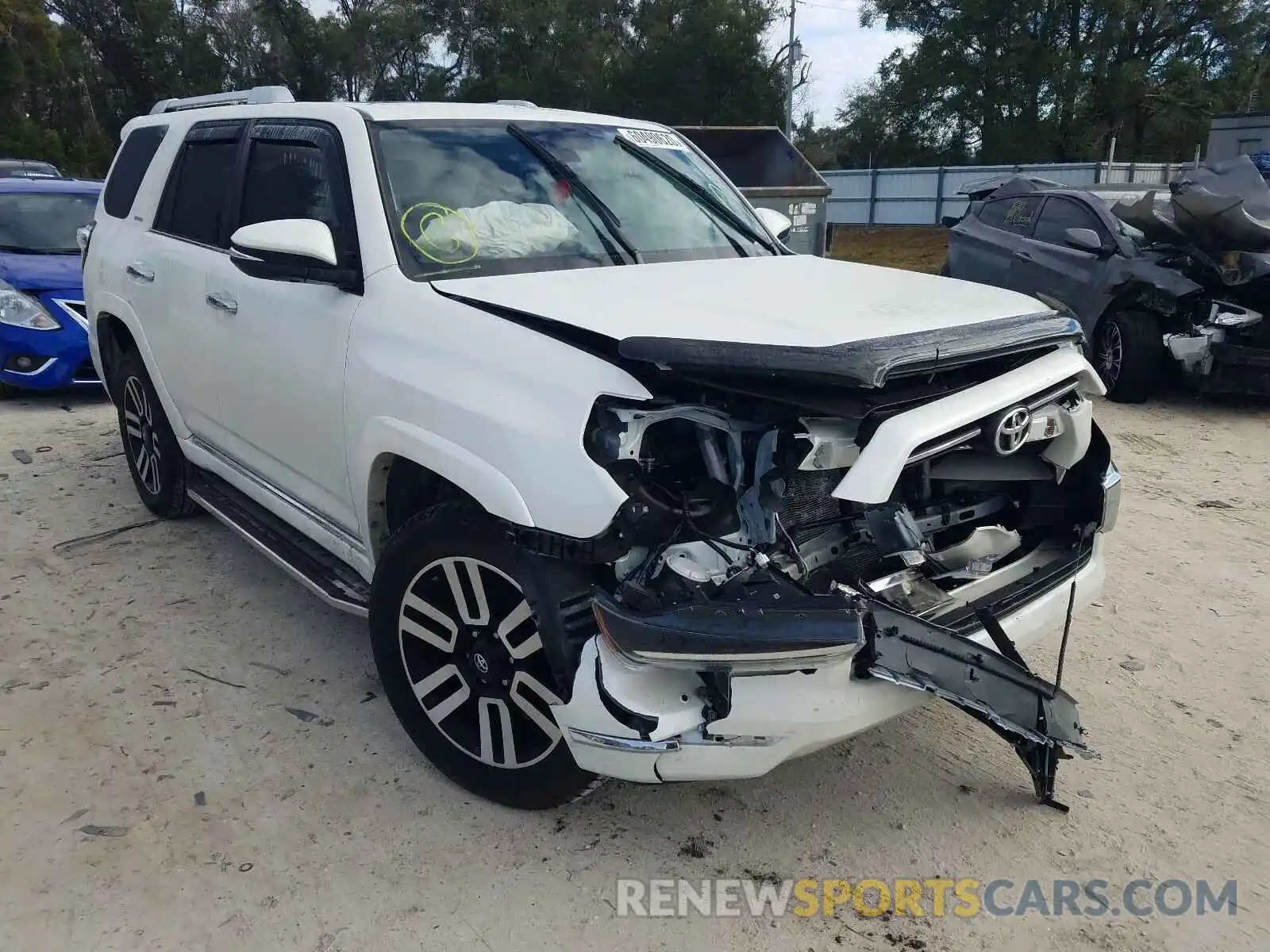 1 Photograph of a damaged car JTEBU5JR3L5821281 TOYOTA 4RUNNER 2020