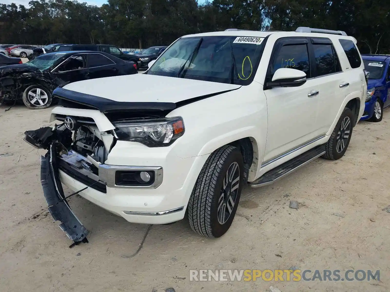 2 Photograph of a damaged car JTEBU5JR3L5821281 TOYOTA 4RUNNER 2020