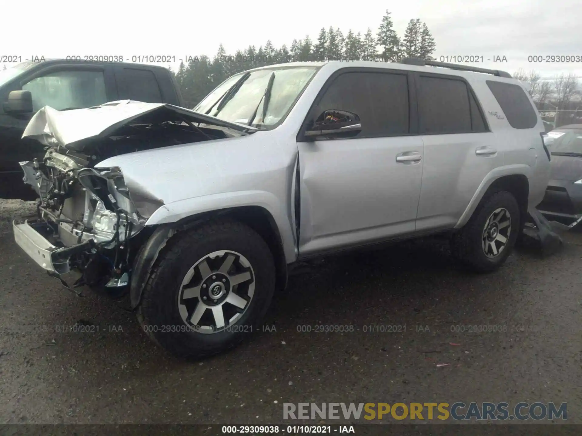 2 Photograph of a damaged car JTEBU5JR4L5742427 TOYOTA 4RUNNER 2020