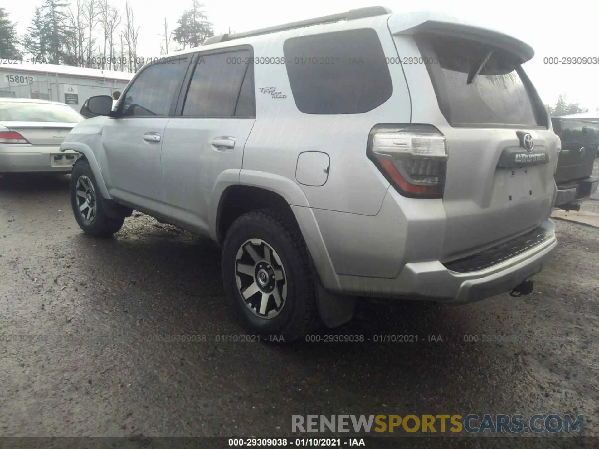 3 Photograph of a damaged car JTEBU5JR4L5742427 TOYOTA 4RUNNER 2020