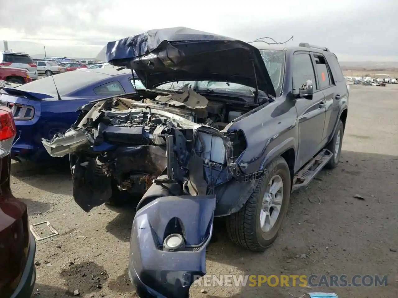 2 Photograph of a damaged car JTEBU5JR4L5744453 TOYOTA 4RUNNER 2020