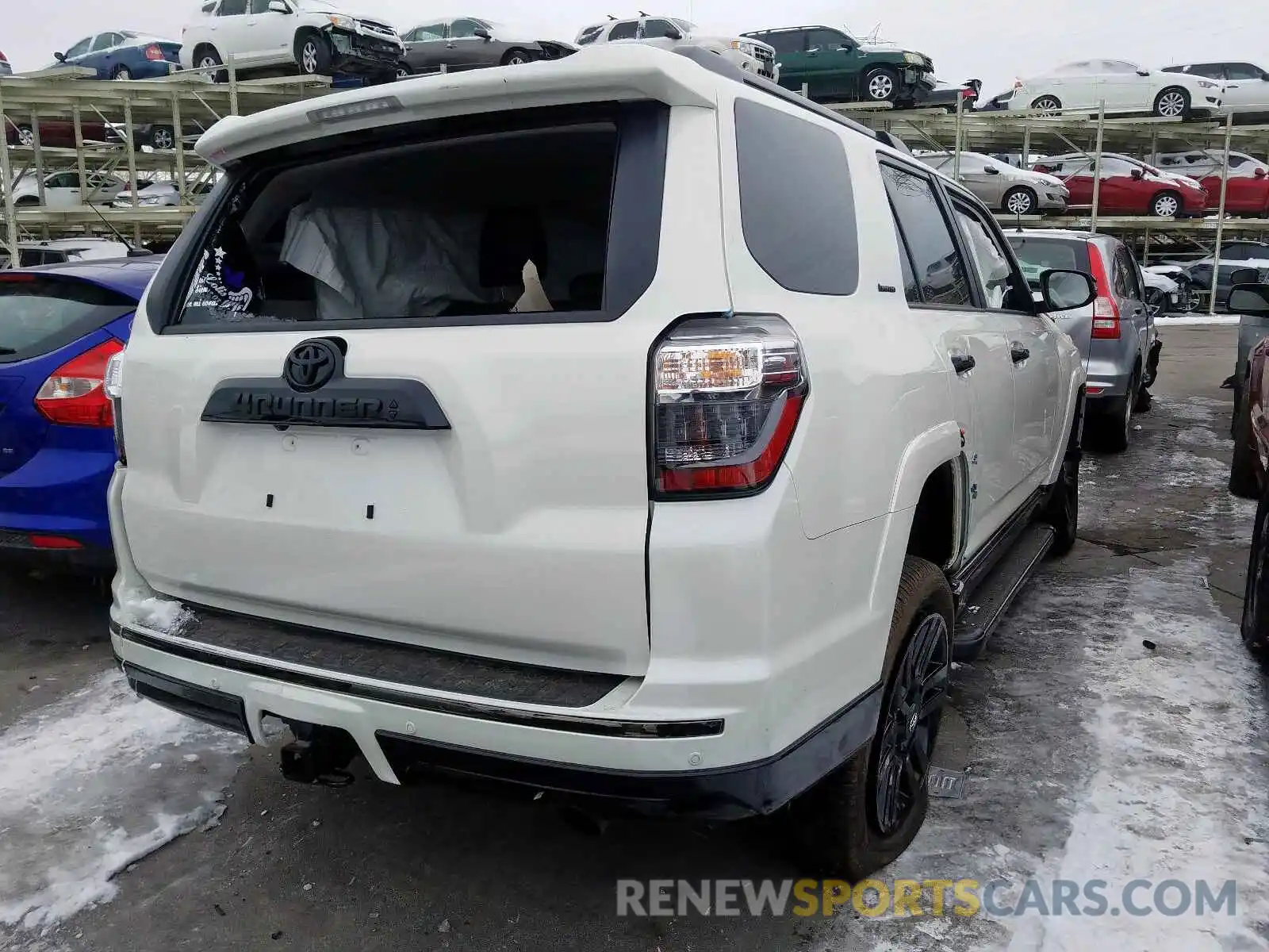 4 Photograph of a damaged car JTEBU5JR4L5745179 TOYOTA 4RUNNER 2020