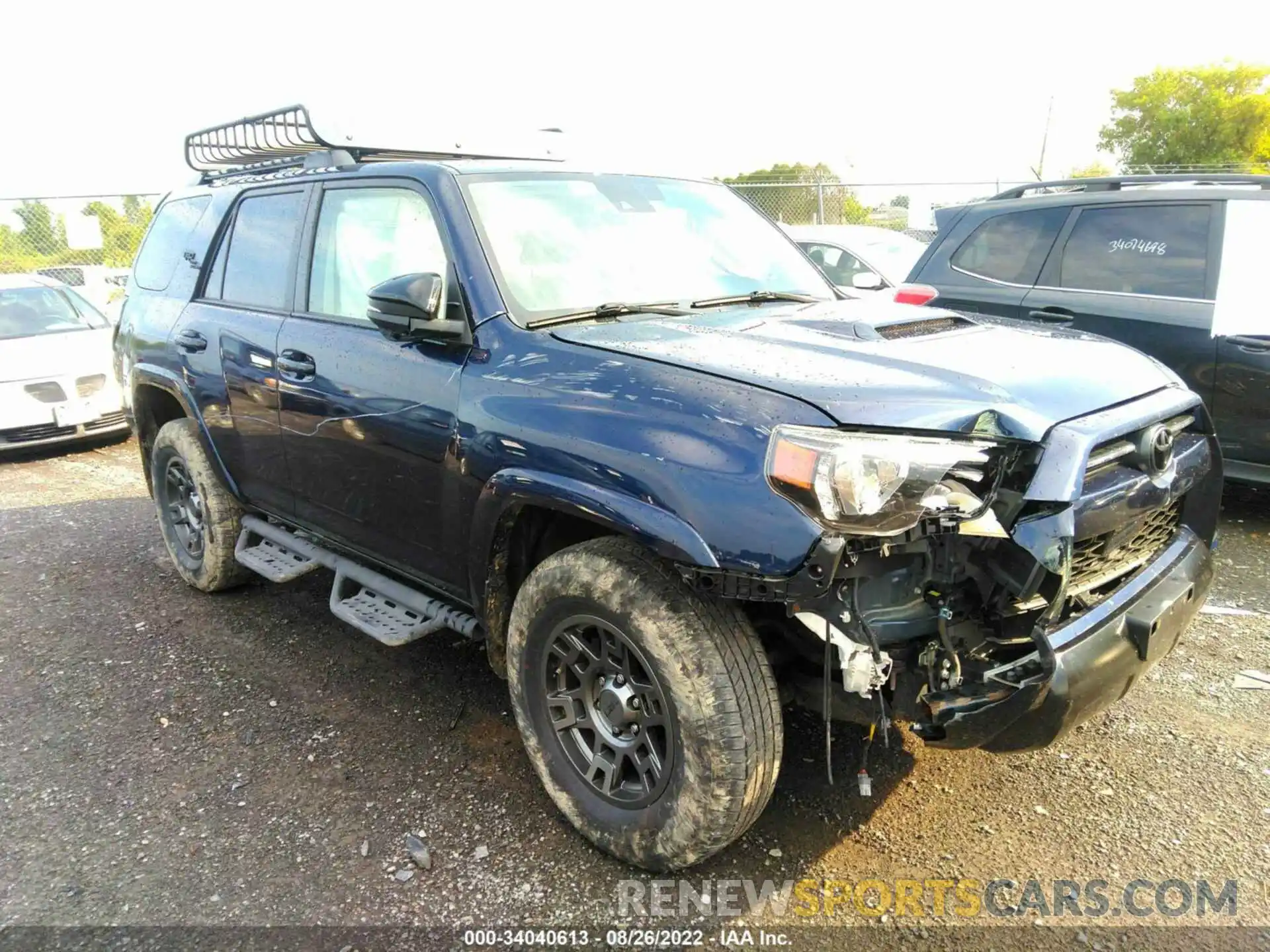 1 Фотография поврежденного автомобиля JTEBU5JR4L5748275 TOYOTA 4RUNNER 2020