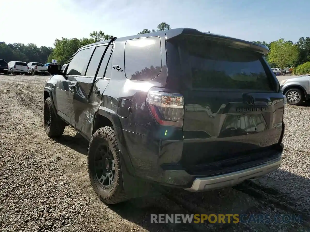 3 Photograph of a damaged car JTEBU5JR4L5751015 TOYOTA 4RUNNER 2020