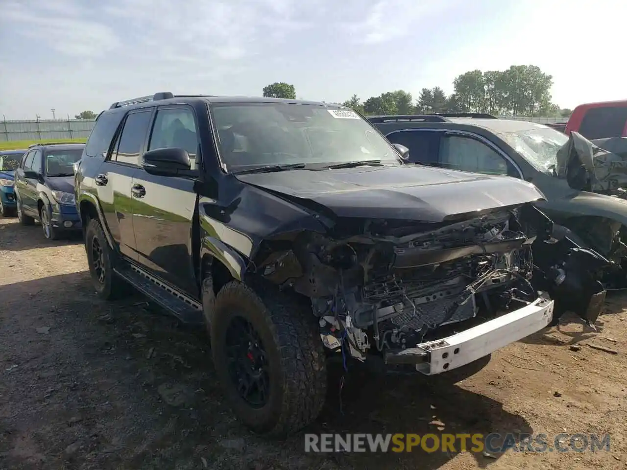 1 Photograph of a damaged car JTEBU5JR4L5752682 TOYOTA 4RUNNER 2020