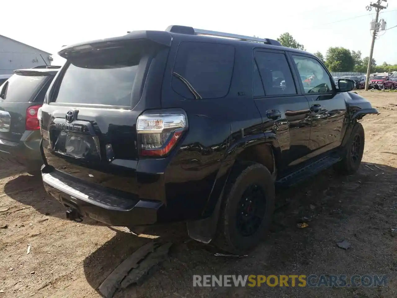 4 Photograph of a damaged car JTEBU5JR4L5752682 TOYOTA 4RUNNER 2020