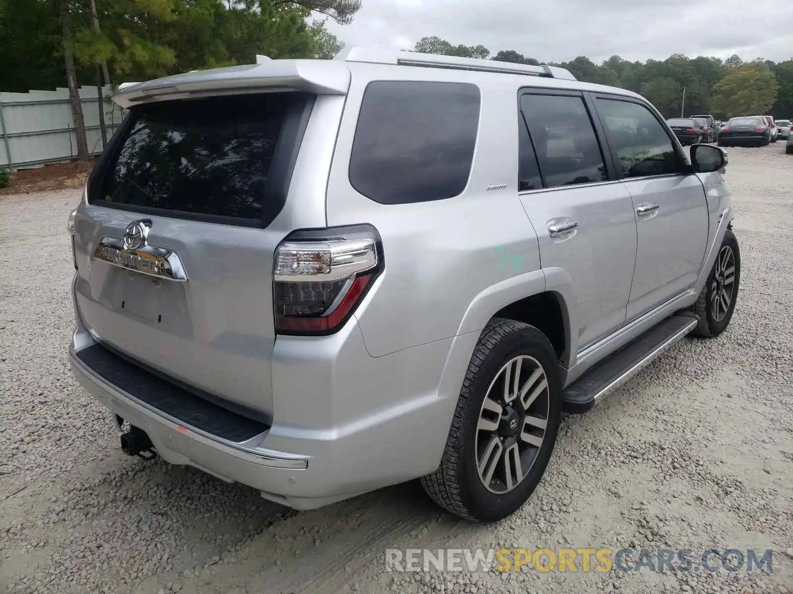 4 Photograph of a damaged car JTEBU5JR4L5753976 TOYOTA 4RUNNER 2020