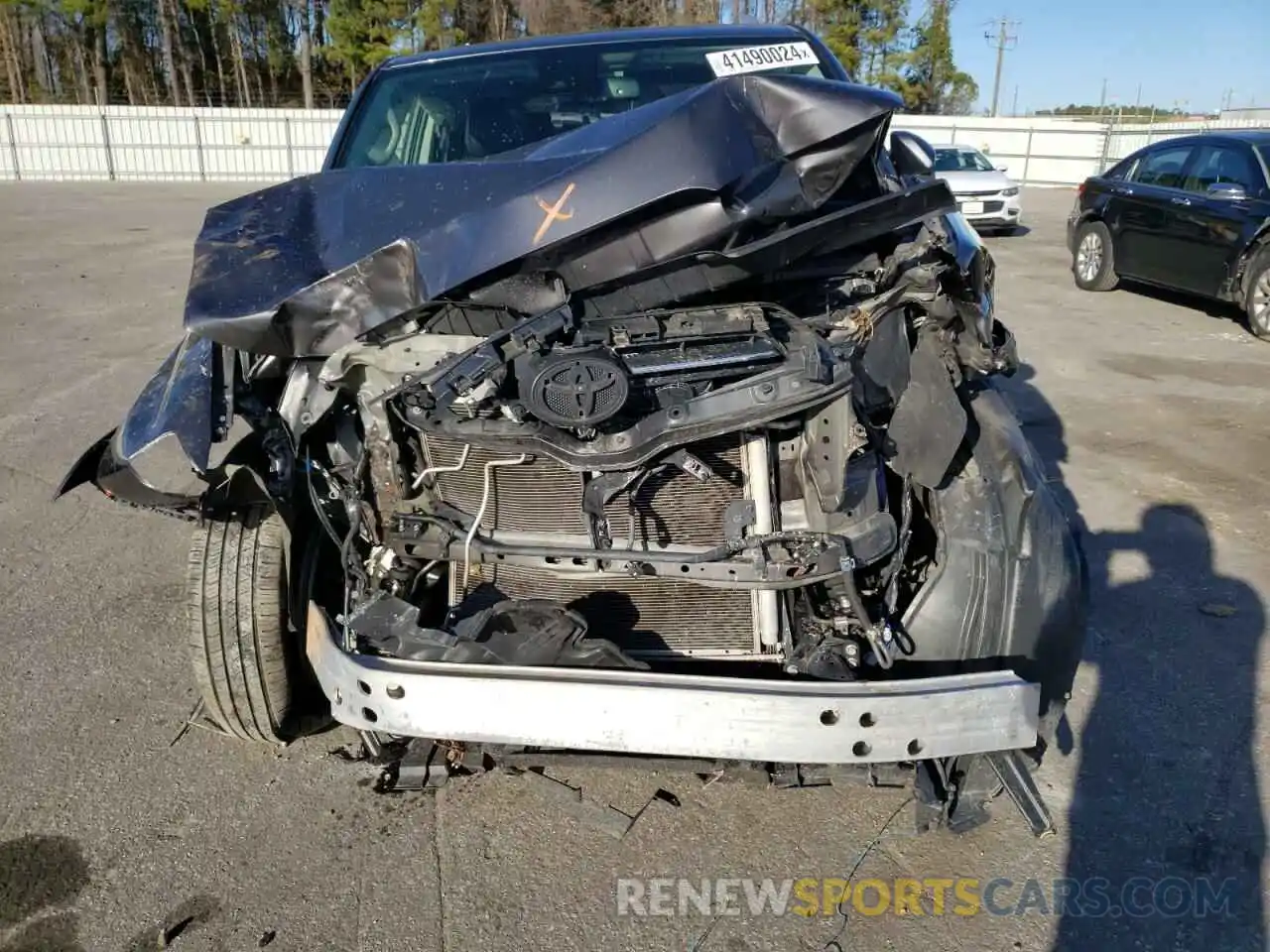 5 Photograph of a damaged car JTEBU5JR4L5756022 TOYOTA 4RUNNER 2020