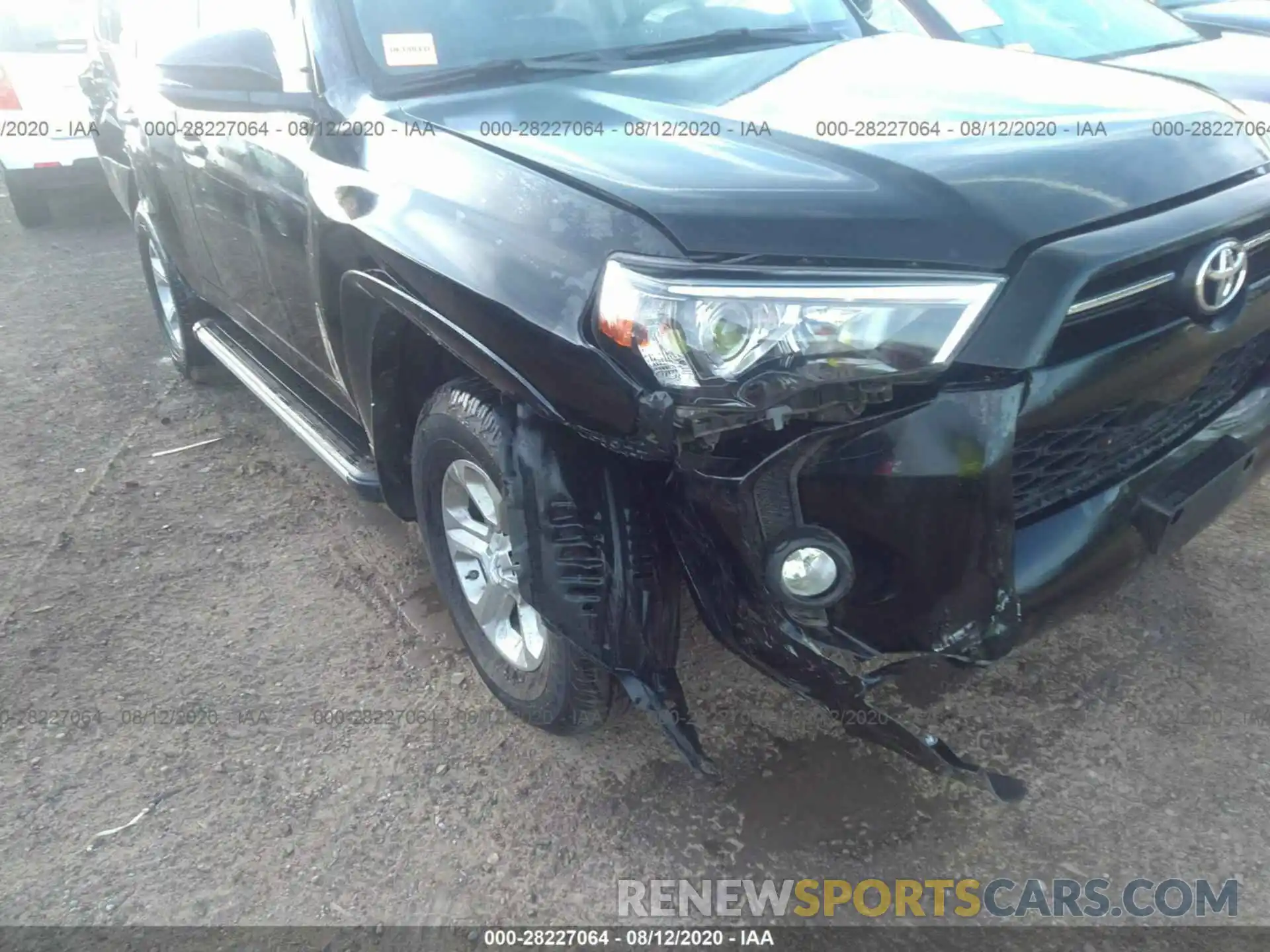 6 Photograph of a damaged car JTEBU5JR4L5757316 TOYOTA 4RUNNER 2020