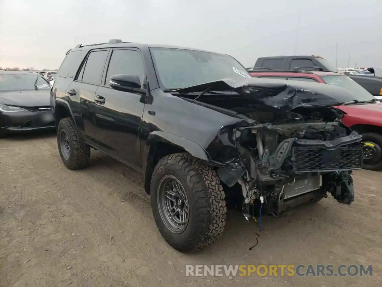 1 Photograph of a damaged car JTEBU5JR4L5757879 TOYOTA 4RUNNER 2020