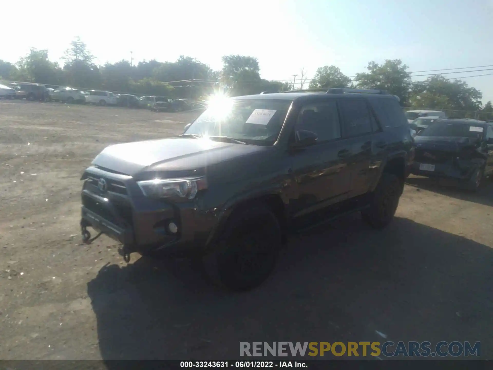 2 Photograph of a damaged car JTEBU5JR4L5761074 TOYOTA 4RUNNER 2020