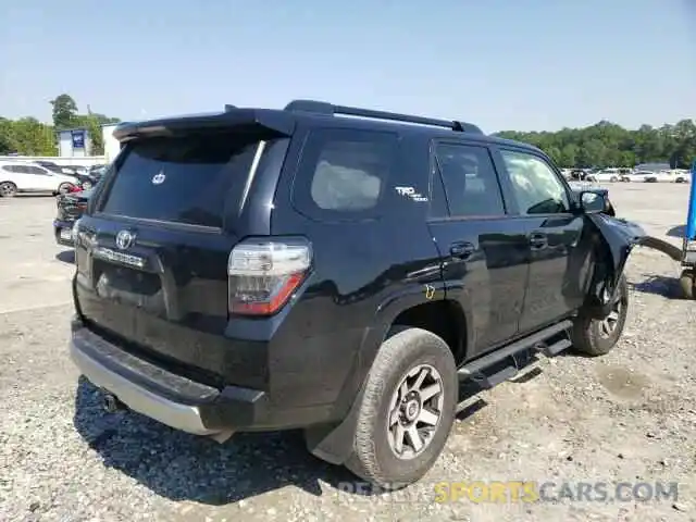 4 Photograph of a damaged car JTEBU5JR4L5766307 TOYOTA 4RUNNER 2020