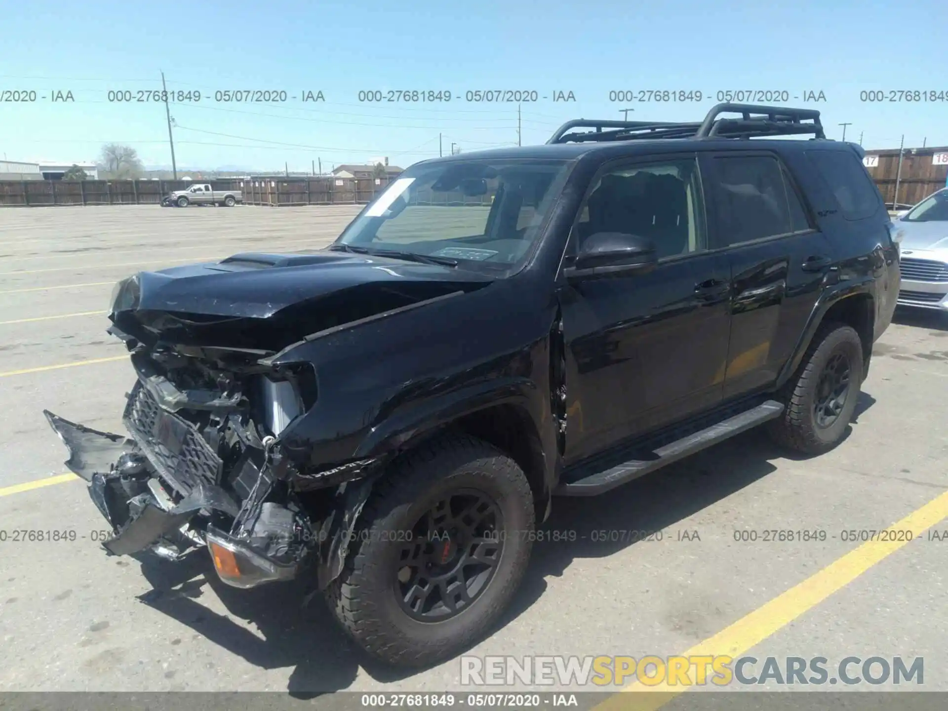 2 Photograph of a damaged car JTEBU5JR4L5767229 TOYOTA 4RUNNER 2020