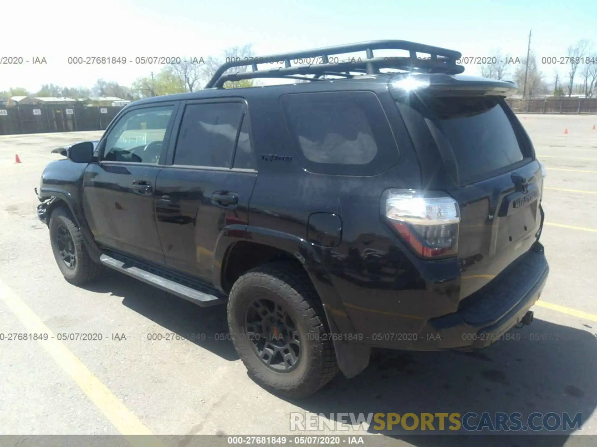 3 Photograph of a damaged car JTEBU5JR4L5767229 TOYOTA 4RUNNER 2020