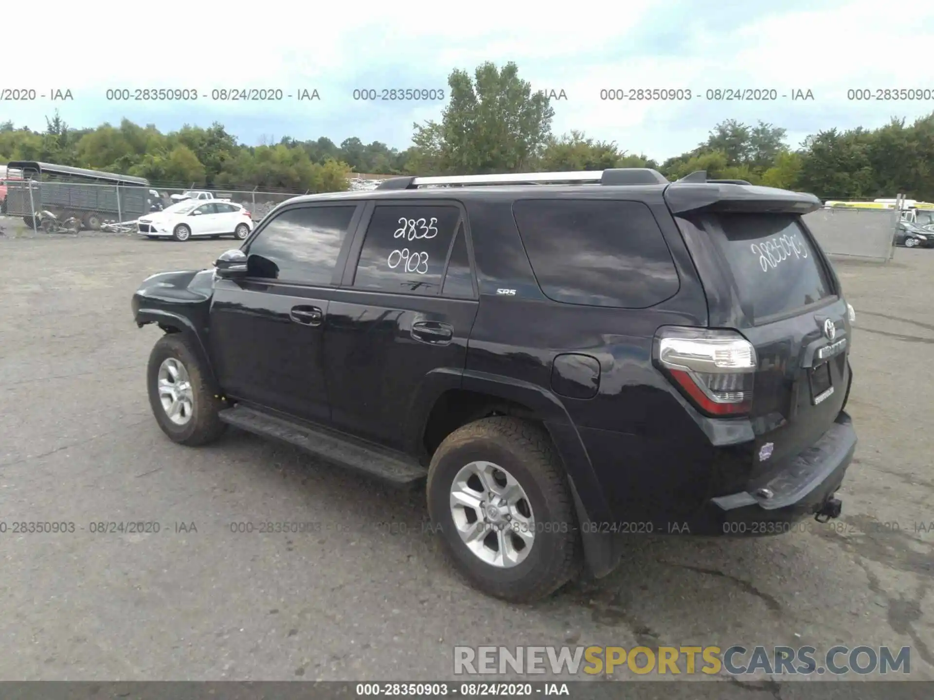 3 Photograph of a damaged car JTEBU5JR4L5781180 TOYOTA 4RUNNER 2020