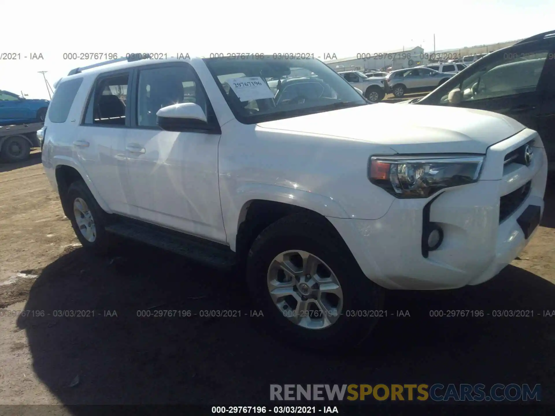 1 Photograph of a damaged car JTEBU5JR4L5786847 TOYOTA 4RUNNER 2020