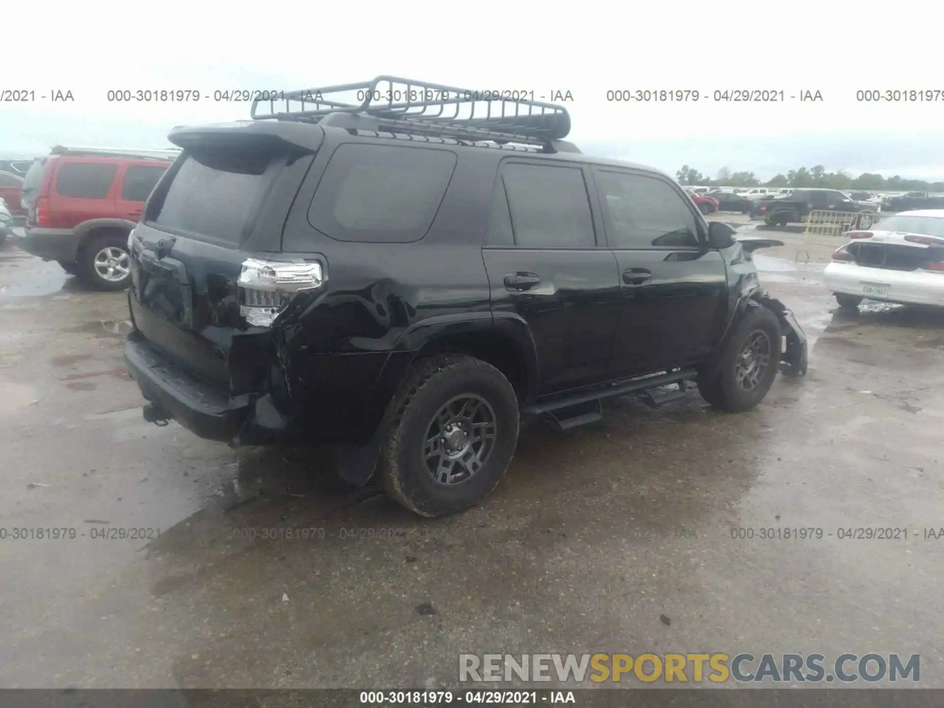 4 Фотография поврежденного автомобиля JTEBU5JR4L5787433 TOYOTA 4RUNNER 2020